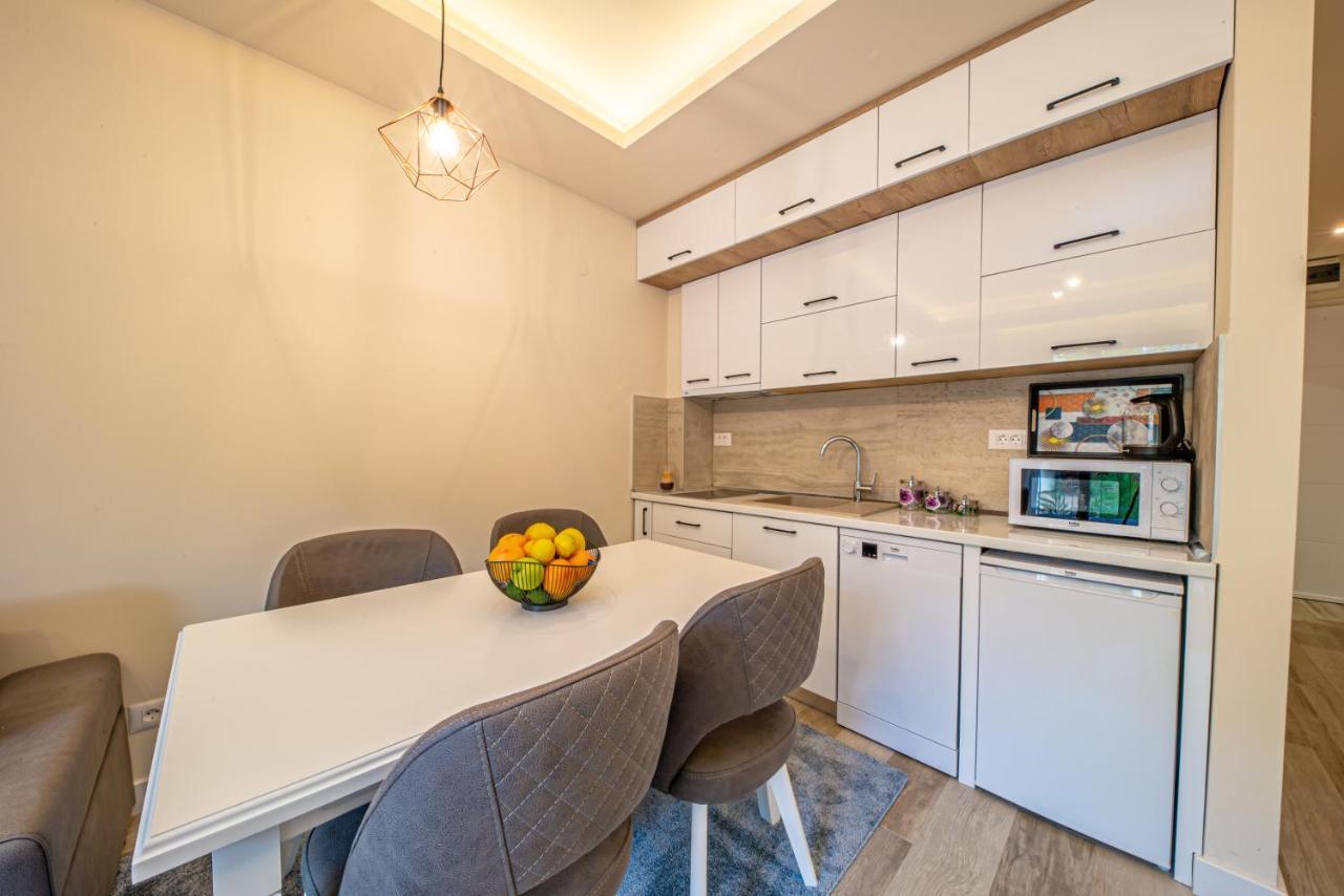 Mar Azul Apartments Petrovac Екстериор снимка