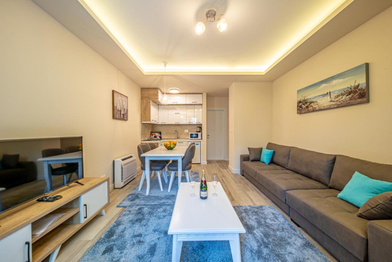 Mar Azul Apartments Petrovac Екстериор снимка