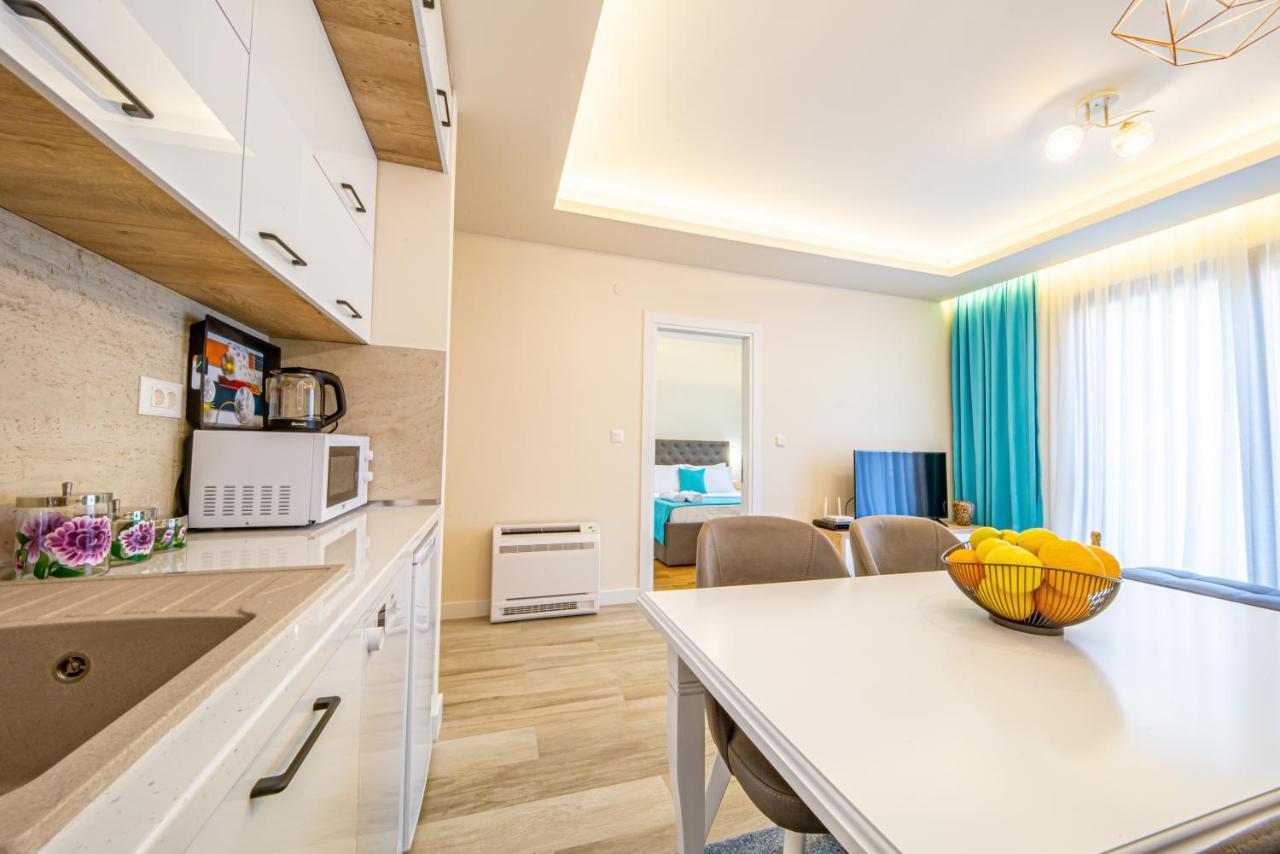 Mar Azul Apartments Petrovac Екстериор снимка