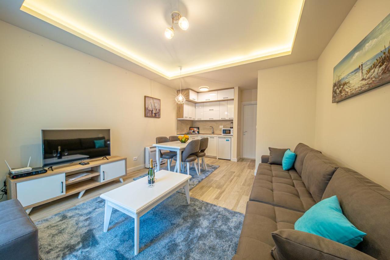 Mar Azul Apartments Petrovac Екстериор снимка