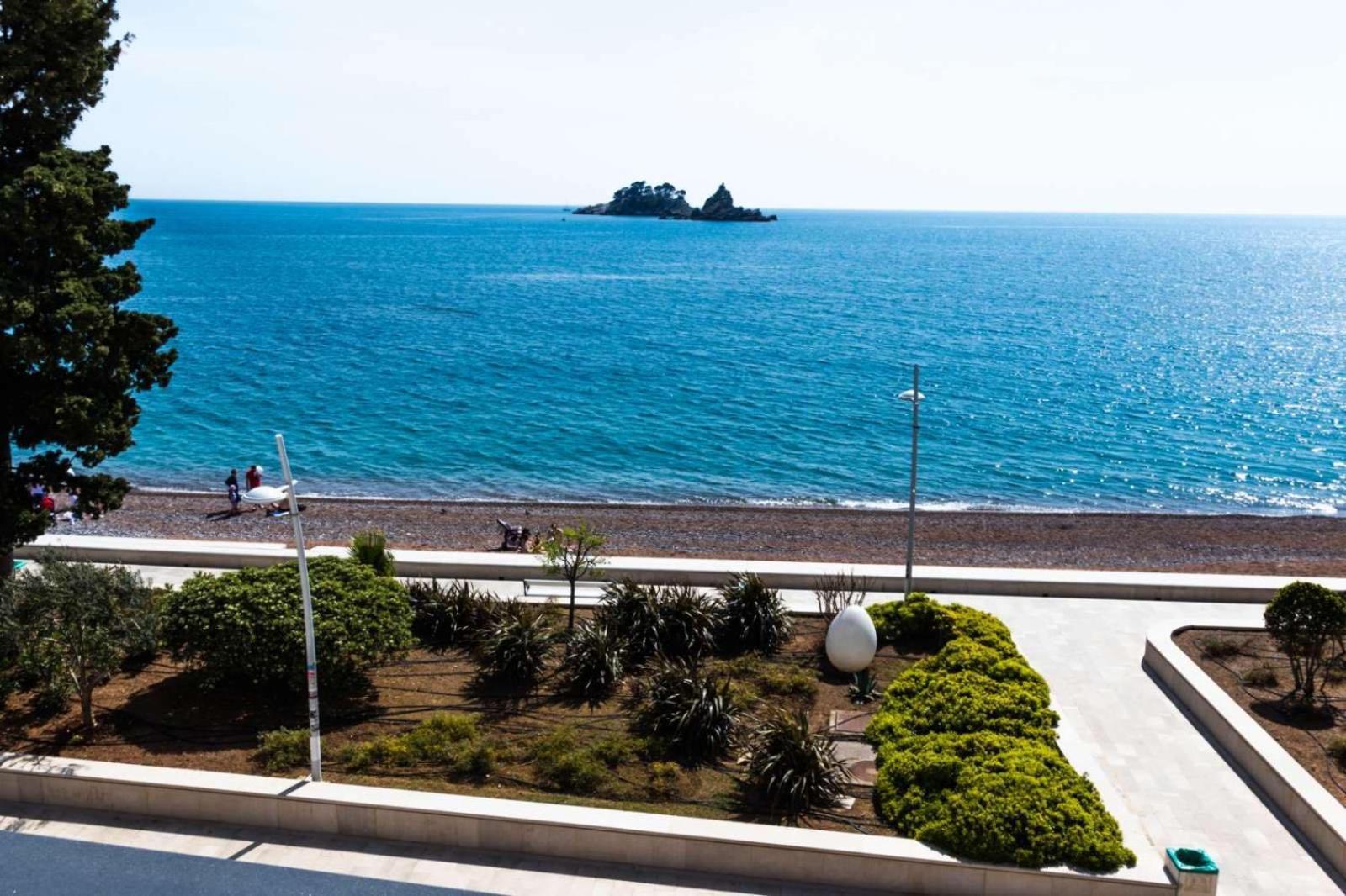 Mar Azul Apartments Petrovac Екстериор снимка